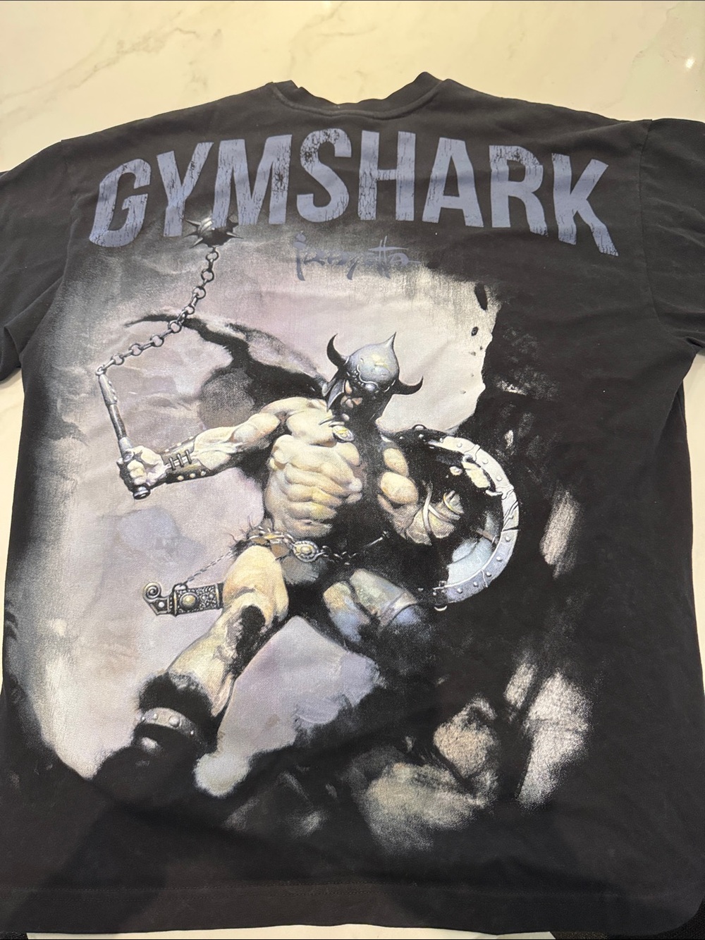 GYMSHARK FRAZETTA TSHIRT